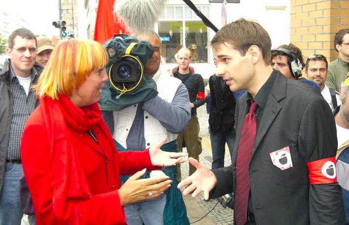 Sebastian Jabbusch und Claudia Roth